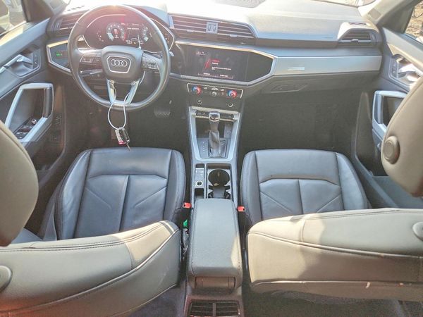 2022 AUDI Q3