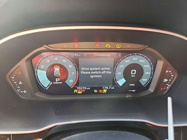 2022 AUDI Q3
