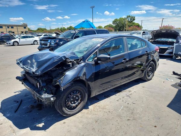 2017 KIA FORTE