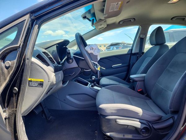 2017 KIA FORTE