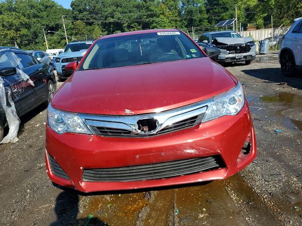 2013 TOYOTA CAMRY