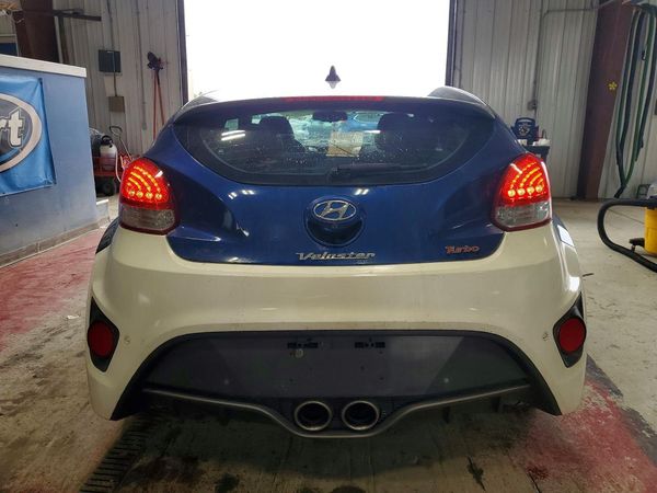 2017 HYUNDAI VELOSTER
