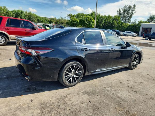 2021 TOYOTA CAMRY