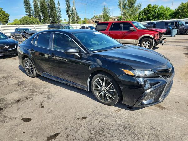 2021 TOYOTA CAMRY