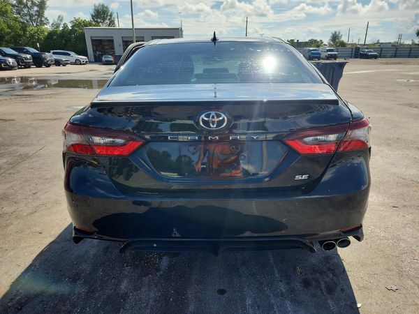 2021 TOYOTA CAMRY