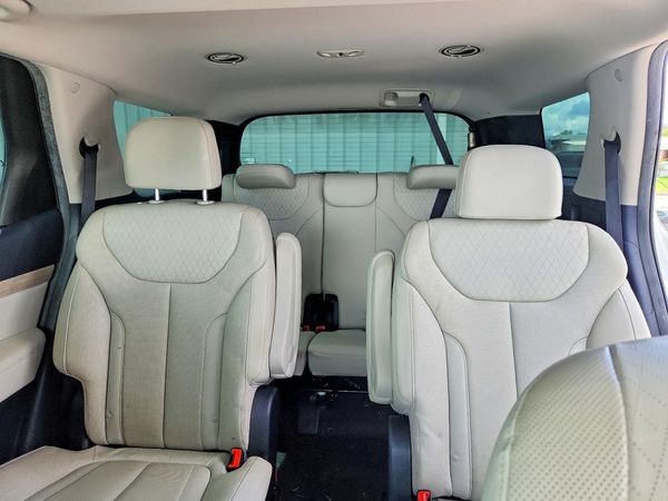 2020 HYUNDAI PALISADE SEL w/ Premium Pkg
