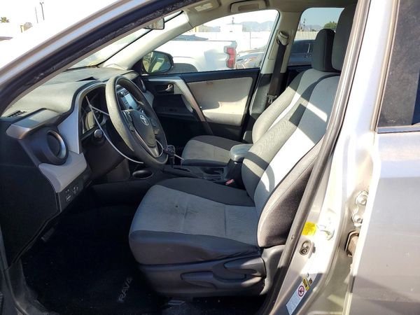 2015 TOYOTA RAV4 LE (X Grade) — DENT