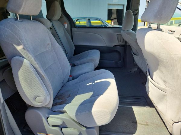 2015 TOYOTA SIENNA