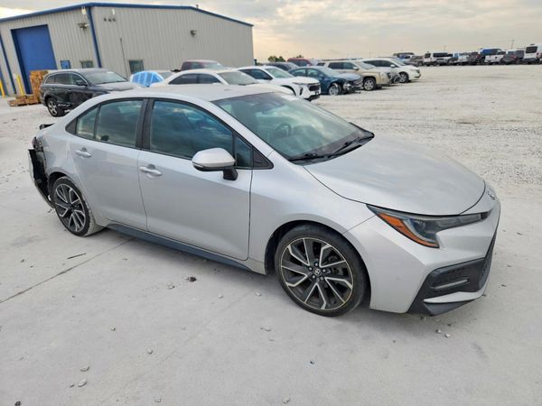 2020 TOYOTA COROLLA SE, CVT