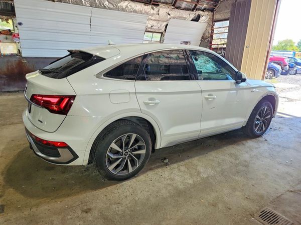 2022 AUDI Q5