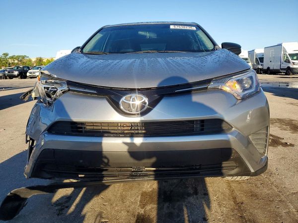 2016 TOYOTA RAV4 LE (X Grade)