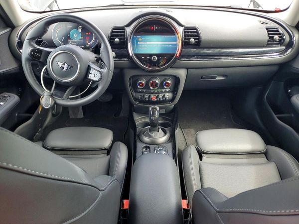 2024 MINI COOPER