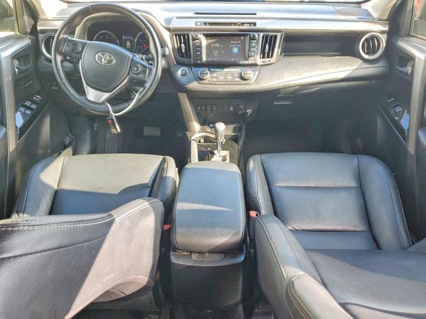 2017 TOYOTA RAV4