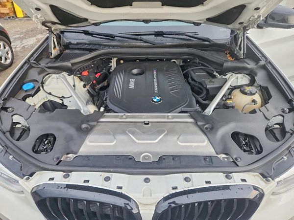 2019 BMW X3 M40i — Engine bay