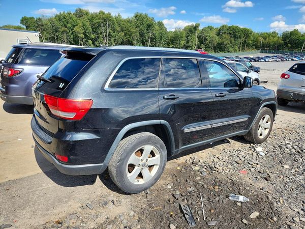 2013 JEEP CHEROKEE Laredo