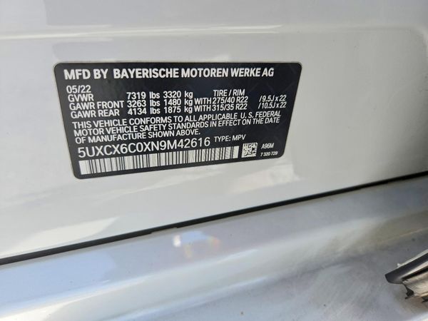 2022 BMW X7 M50i