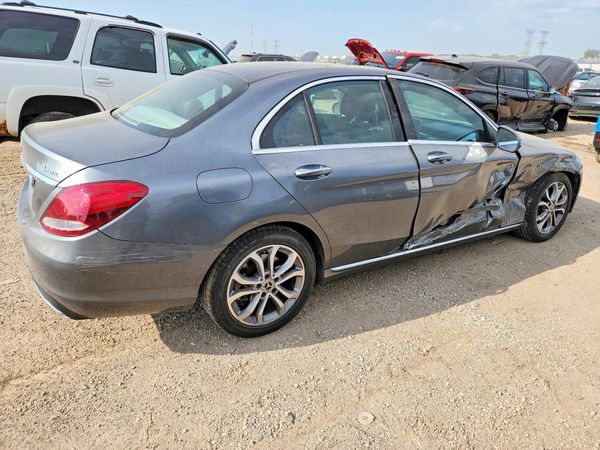 2017 MERCEDES-BENZ C C300-4M