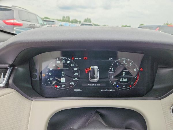 2019 LAND ROVER RANGE ROVER VELAR R-Dynamic SE