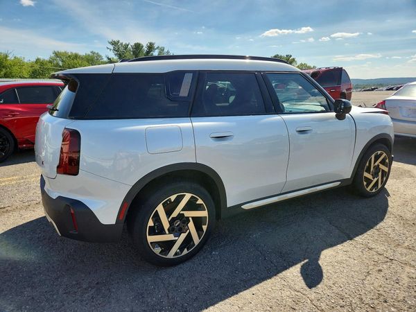 2025 MINI COUNTRYMAN