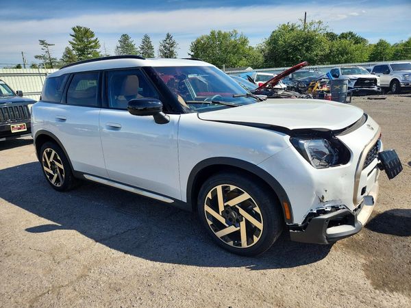 2025 MINI COUNTRYMAN