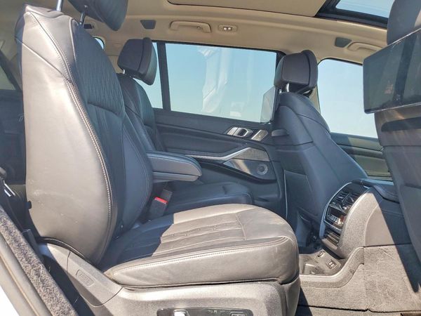 2019 BMW X7 xDrive50i