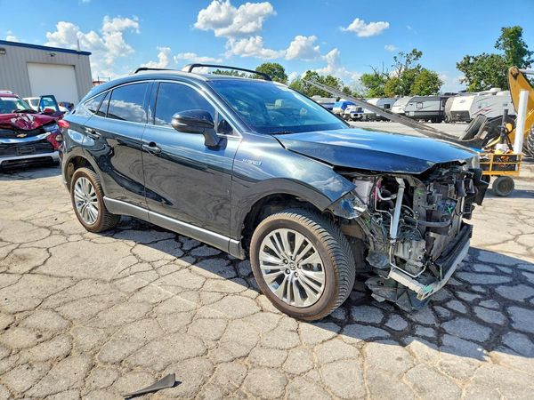 2021 TOYOTA VENZA