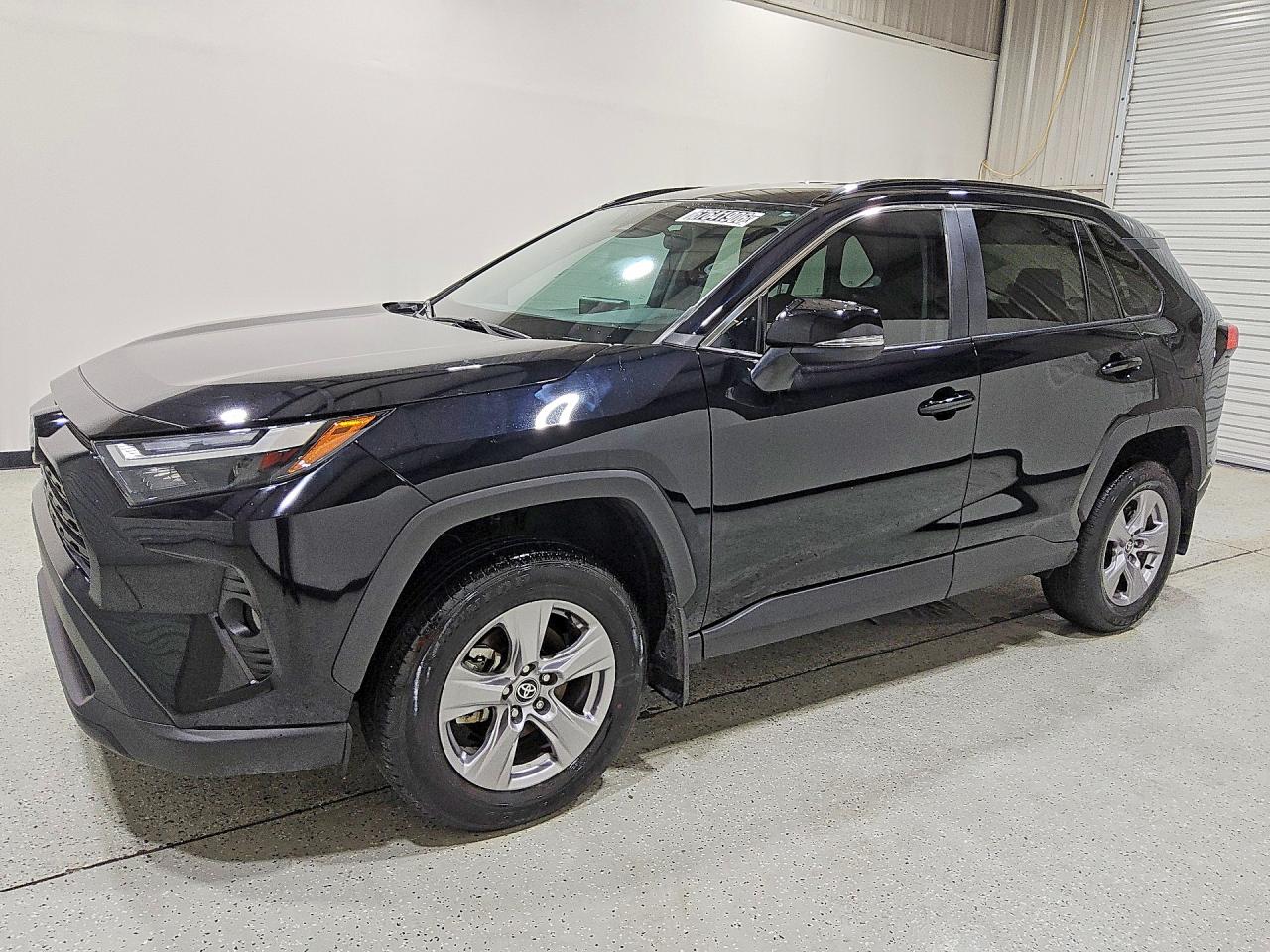 2025 TOYOTA RAV4 — Front 3/4