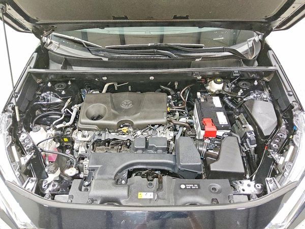 2025 TOYOTA RAV4 — Engine bay