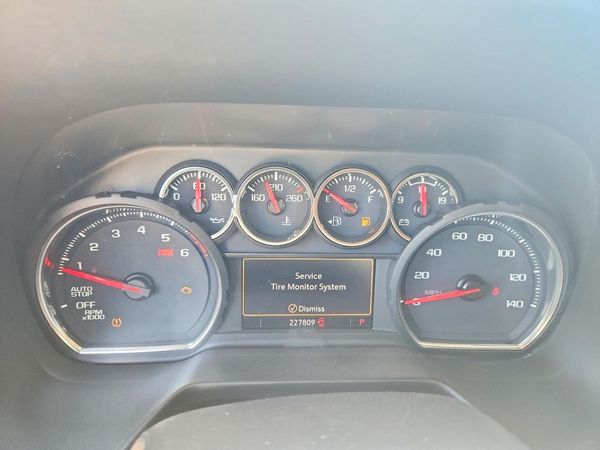 2021 CHEVROLET SUBURBAN LS