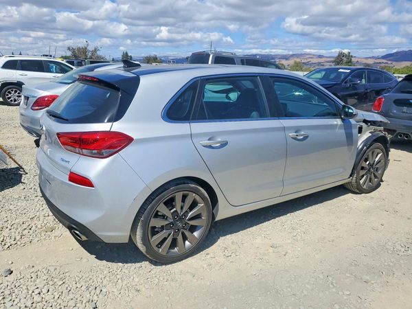 2018 HYUNDAI ELANTRA Elantra GT Sport