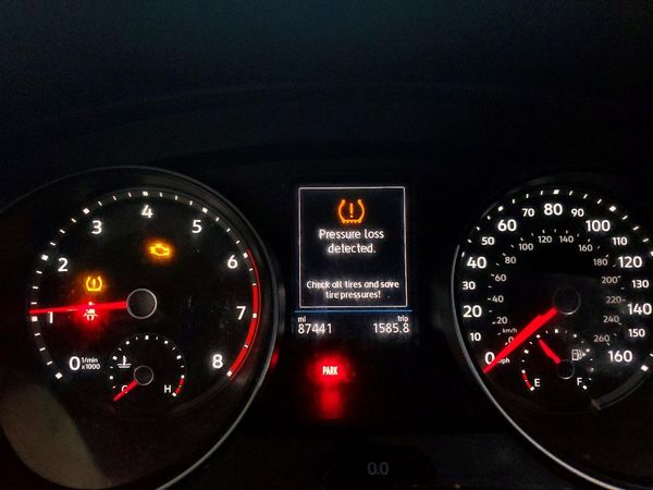 2021 VOLKSWAGEN ATLAS CROSS SPORT 4Motion SE