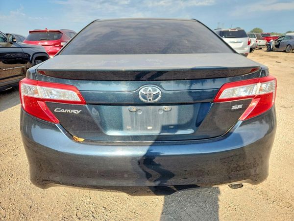2013 TOYOTA CAMRY