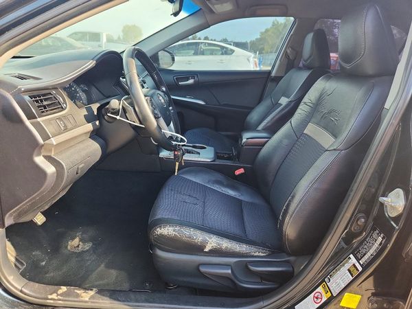 2013 TOYOTA CAMRY