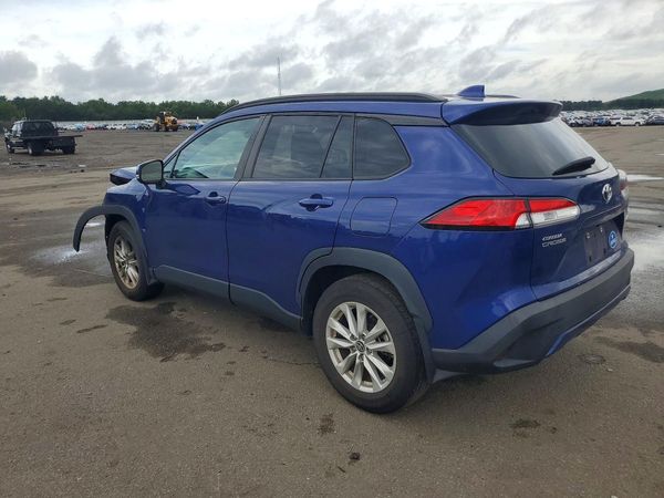 2022 TOYOTA COROLLA CROSS LE