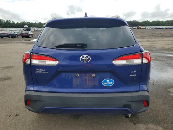 2022 TOYOTA COROLLA CROSS LE
