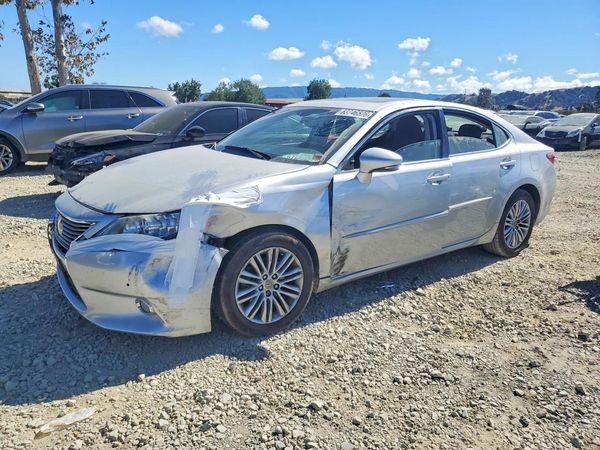 2013 LEXUS ES