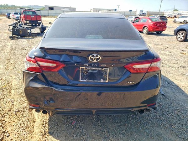 2017 TOYOTA CAMRY
