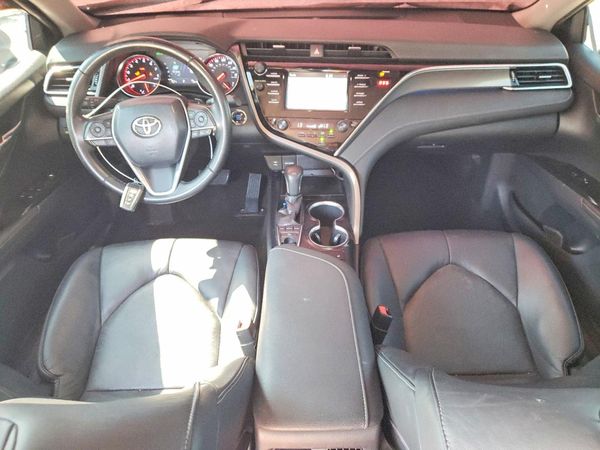 2017 TOYOTA CAMRY
