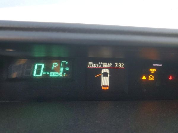 2012 TOYOTA PRIUS