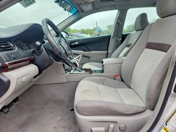 2014 TOYOTA CAMRY