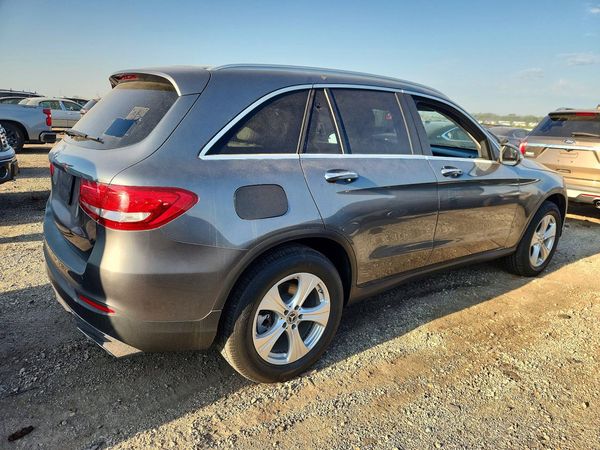 2017 MERCEDES-BENZ GLC GLC300