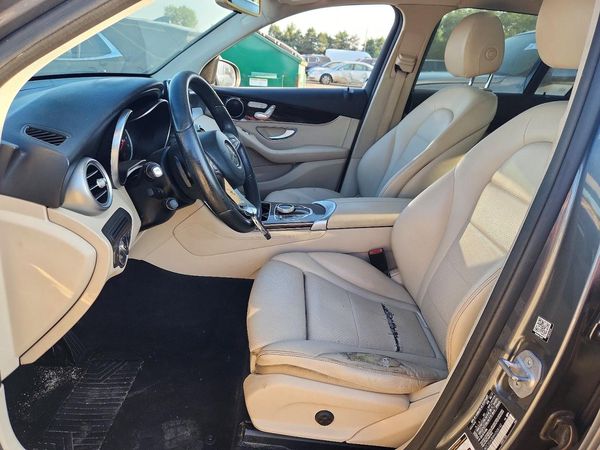 2017 MERCEDES-BENZ GLC GLC300