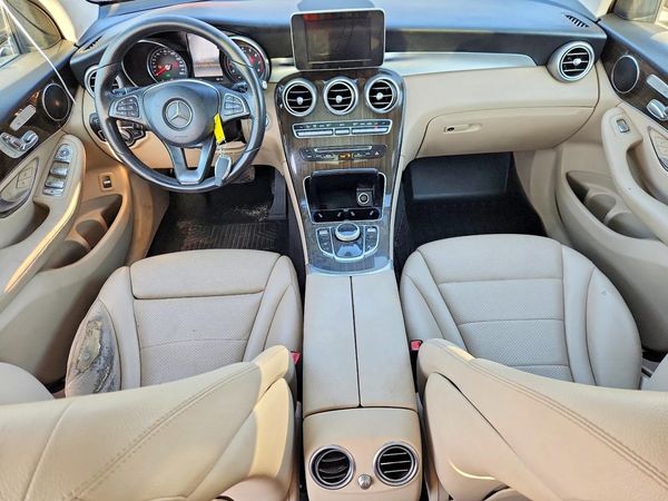2017 MERCEDES-BENZ GLC GLC300