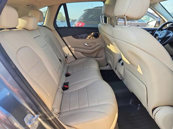2017 MERCEDES-BENZ GLC GLC300