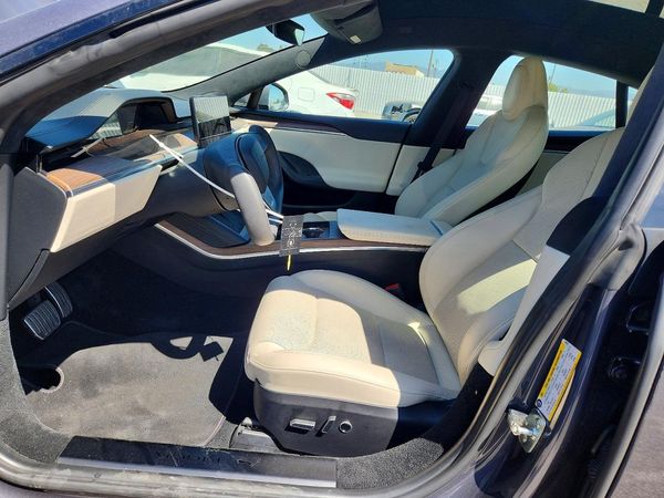 2022 TESLA MODEL S