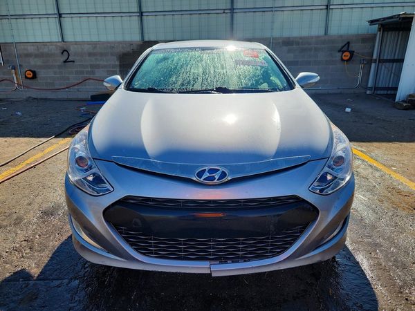 2015 HYUNDAI SONATA GLS(Middle)