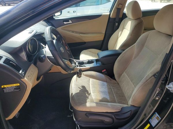 2012 HYUNDAI SONATA Middle-low level
