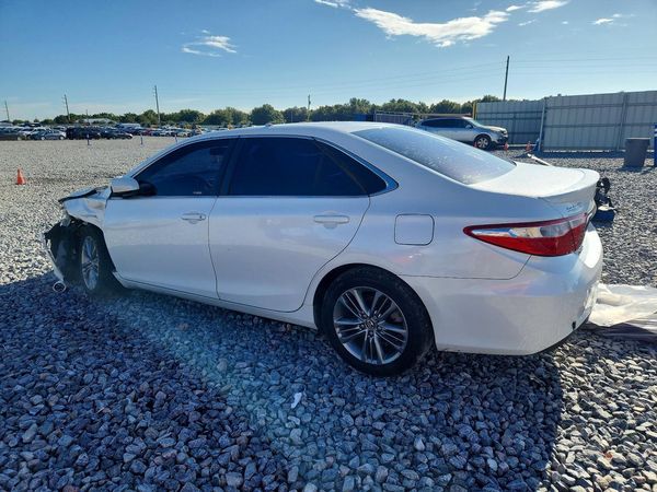2017 TOYOTA CAMRY