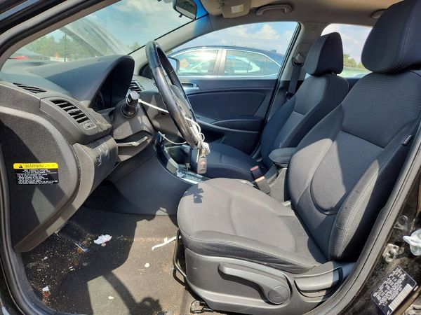 2016 HYUNDAI ACCENT