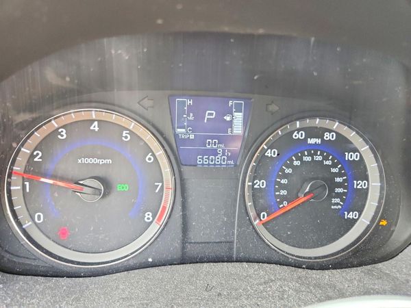 2016 HYUNDAI ACCENT